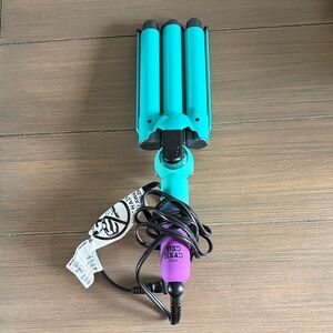 Bed Head by TIGI Triple Barrel Waver - Teal & Purple